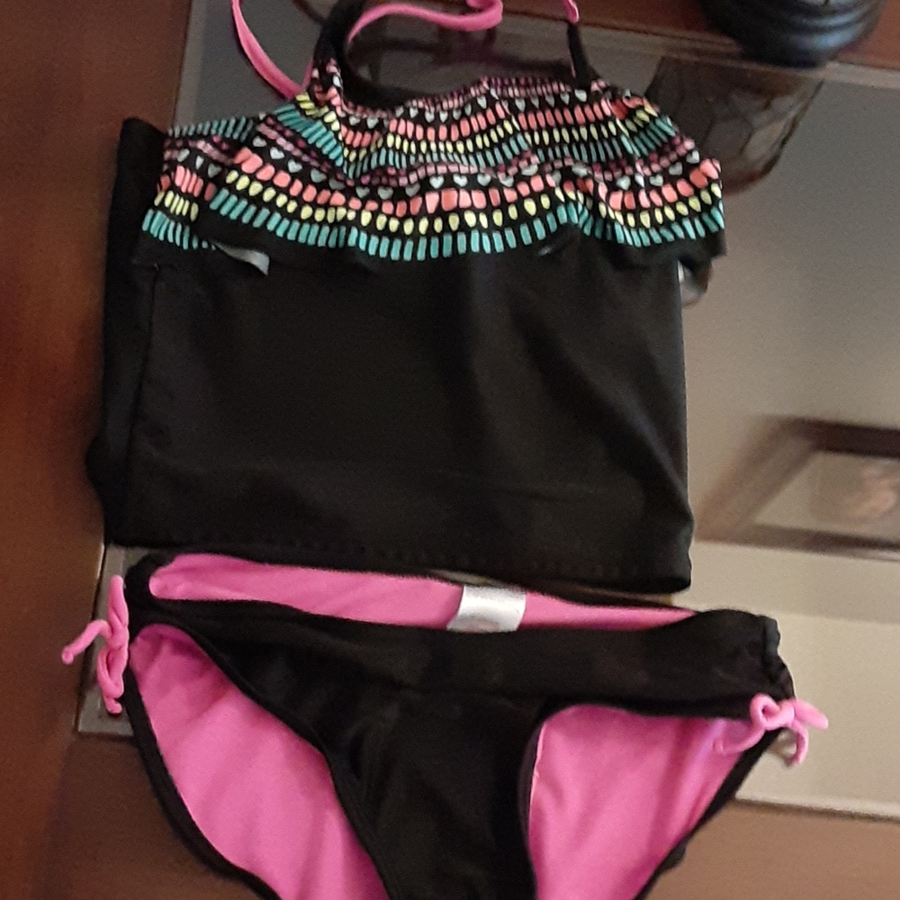 Girls tankini